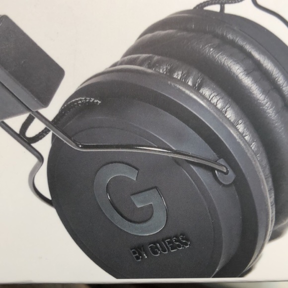 G by Guess headphones black on ear wired NWT headphones Guess - Picture 15 of 15